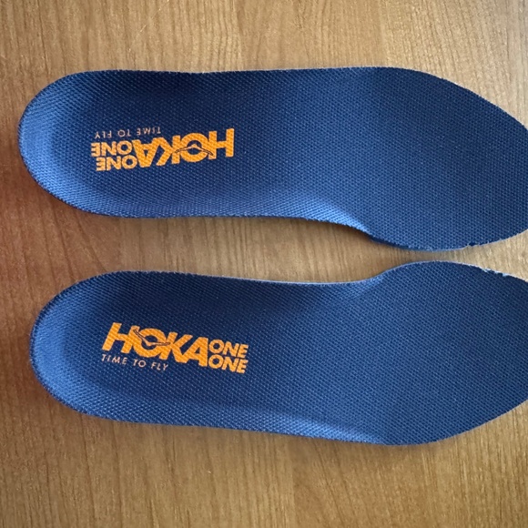 HOKA BONDI 7 ATHLETIC SHOE SIZE 8D - Picture 4 of 10